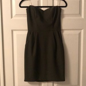 NWOT GUESS Strapless Dress
